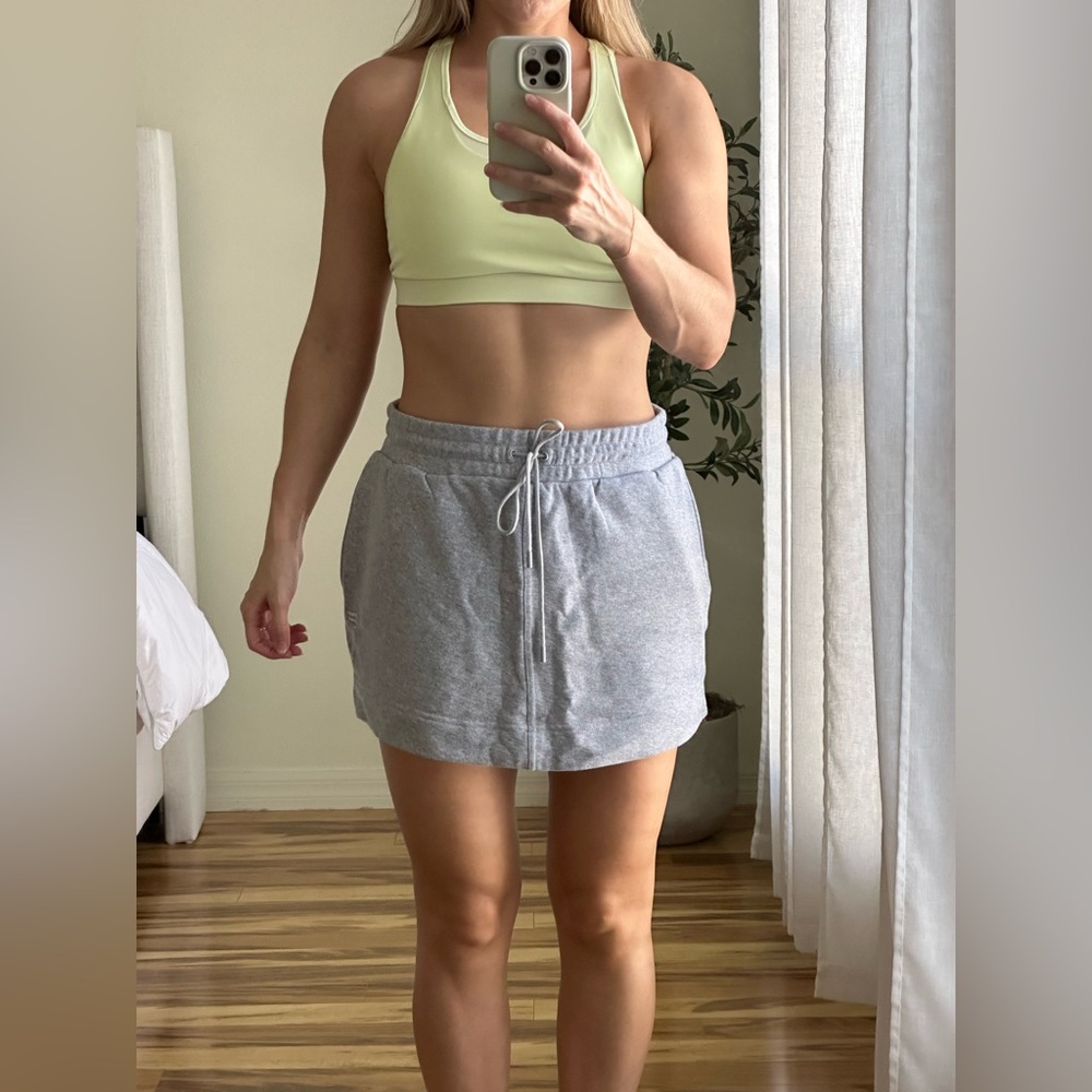 Fabletics Gray Mini Skirt NWT - image 1